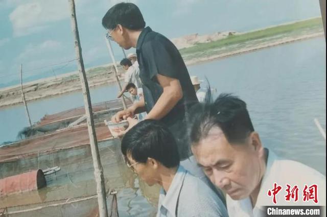为“菜篮子”工程作出卓越贡献“池塘养鱼学之父”谭玉钧教授在沪逝世